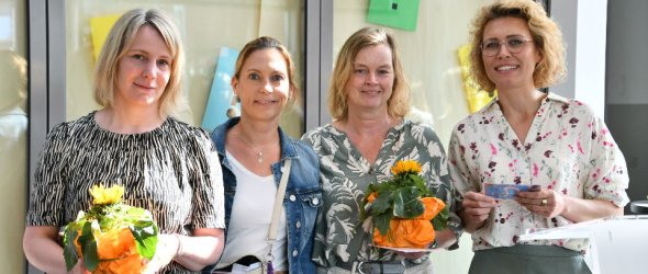 Neue Schulbücherei Isarnwohld-Schule Gettorf Neue Schulbücherei Isarnwohld-Schule Gettorf