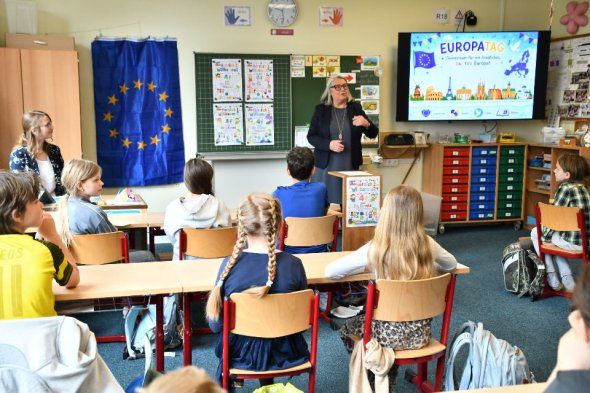 Europatag Parkschule mit Bildungsministerin Europatag Parkschule mit Bildungsministerin