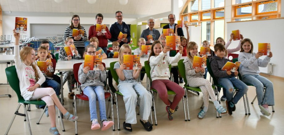 Bücherspende Rotary Club DW Parkschule