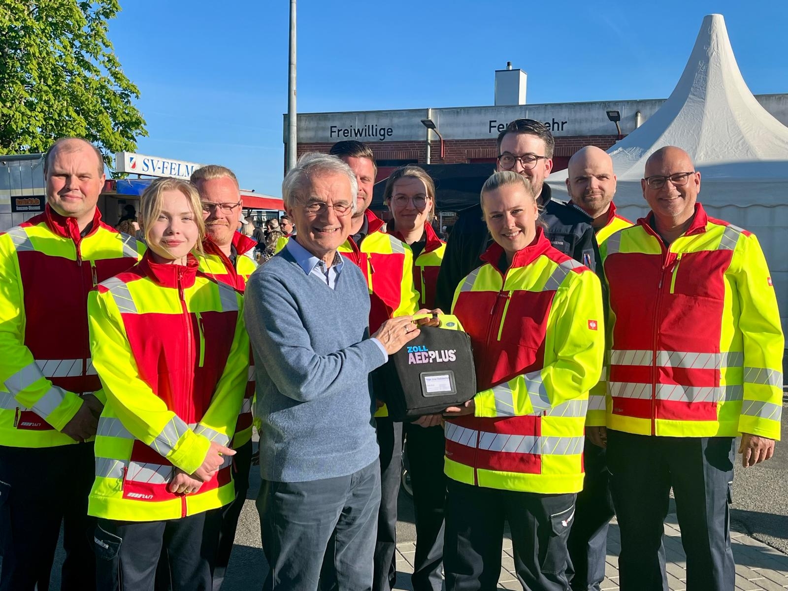 Neue AED-Gruppe Felm Feuerwehr