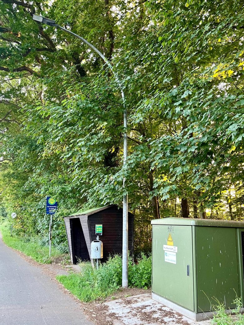 Buswartehäuschen Neu-Revensdorf
