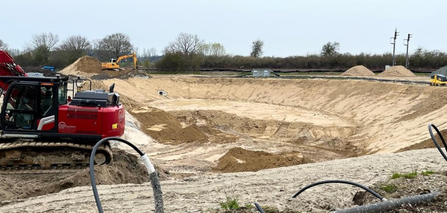 Baugebiet Bau Regenrückhaltebecken