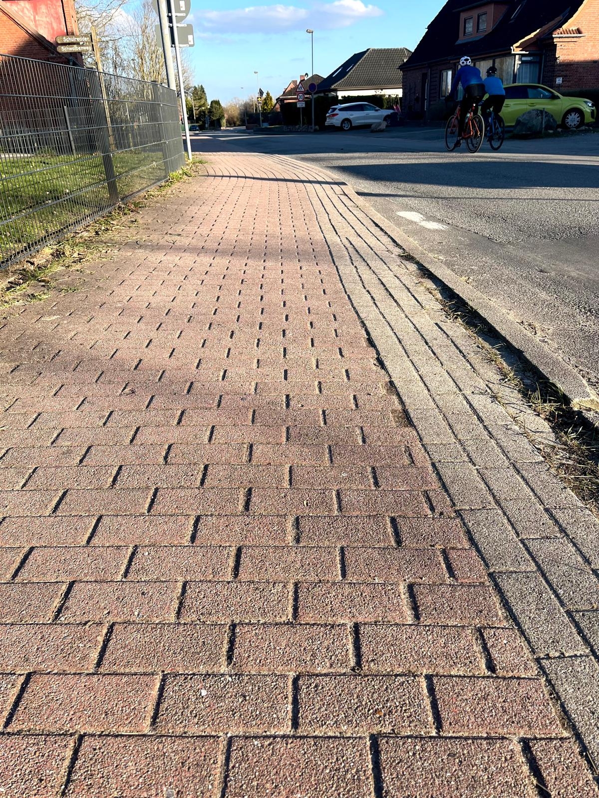 Radweg innerorts Schinkel Radweg innerorts Schinkel